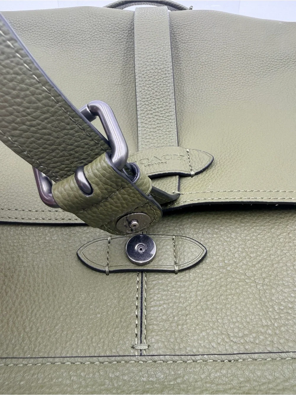 Coach Hudson F36810 Olive Saddle Pebbled Leather Messenger Laptop Bag